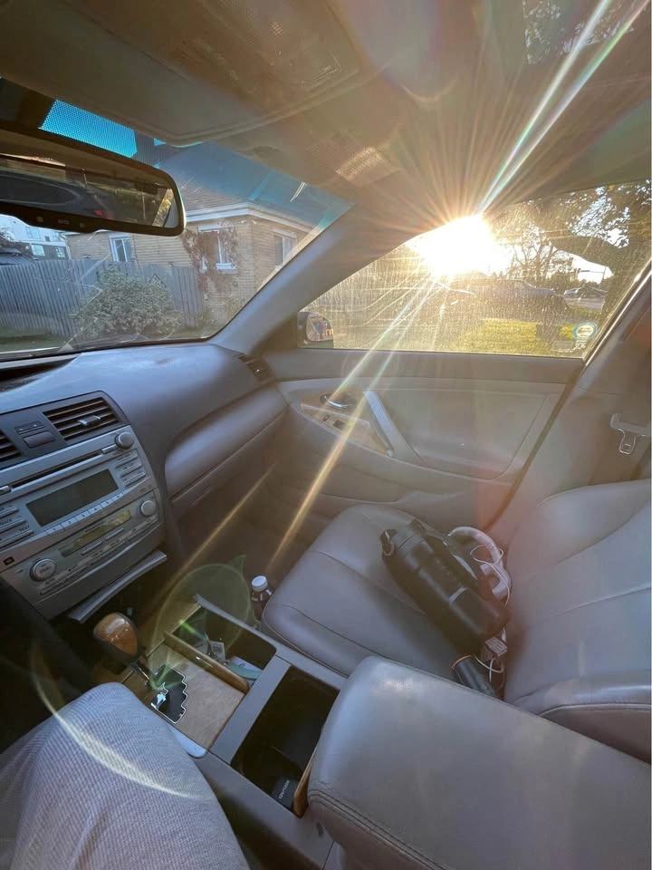 2007 Toyota Camry - photo 2