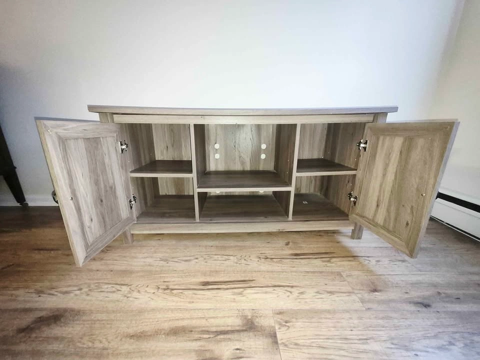 TV Stand - photo 3