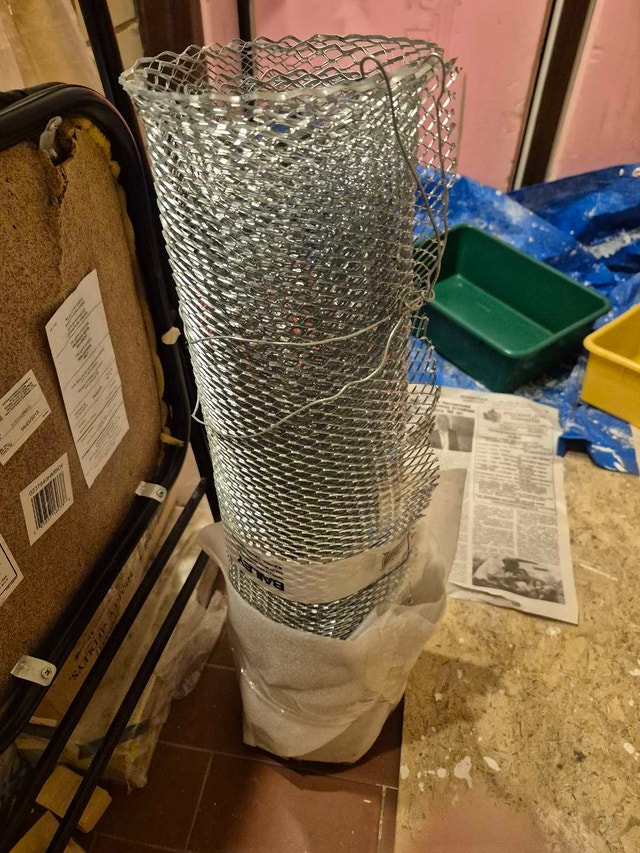 Metallic Mesh - Multi-Purpose for Concrete Walls and Garden