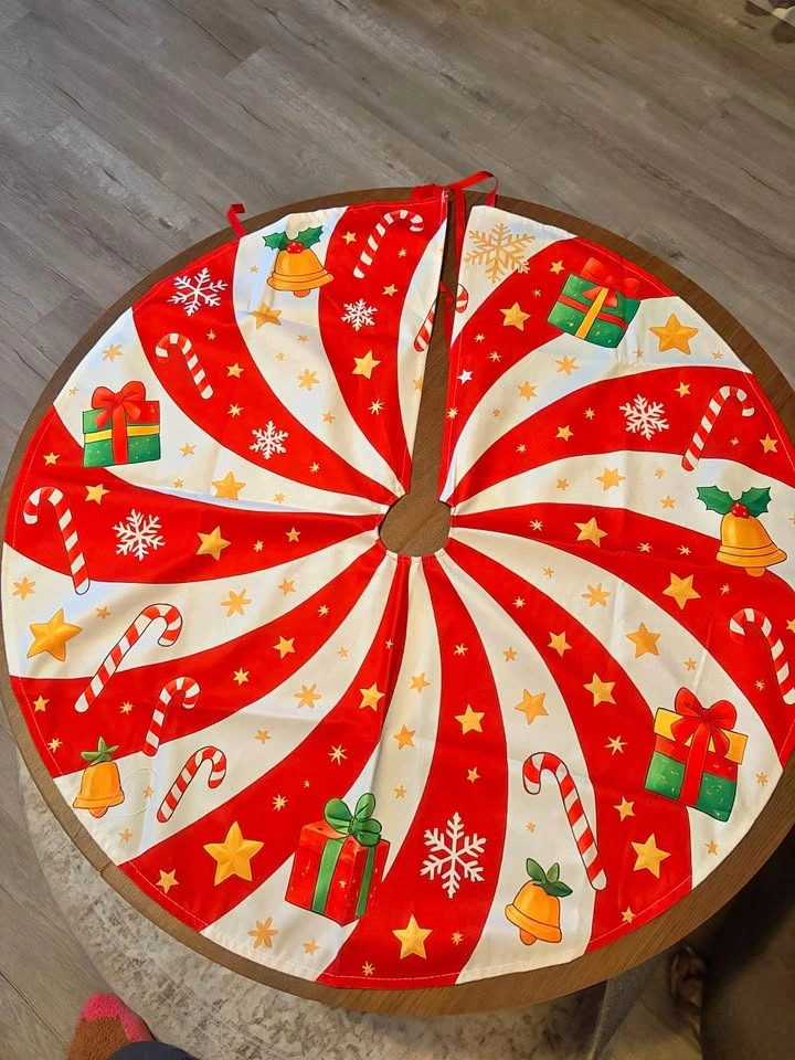 New 30” Christmas Tree Skirt