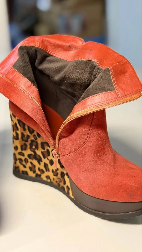 Burnt Orange Suede Leopard Print Wedge Ankle Boots - photo 4