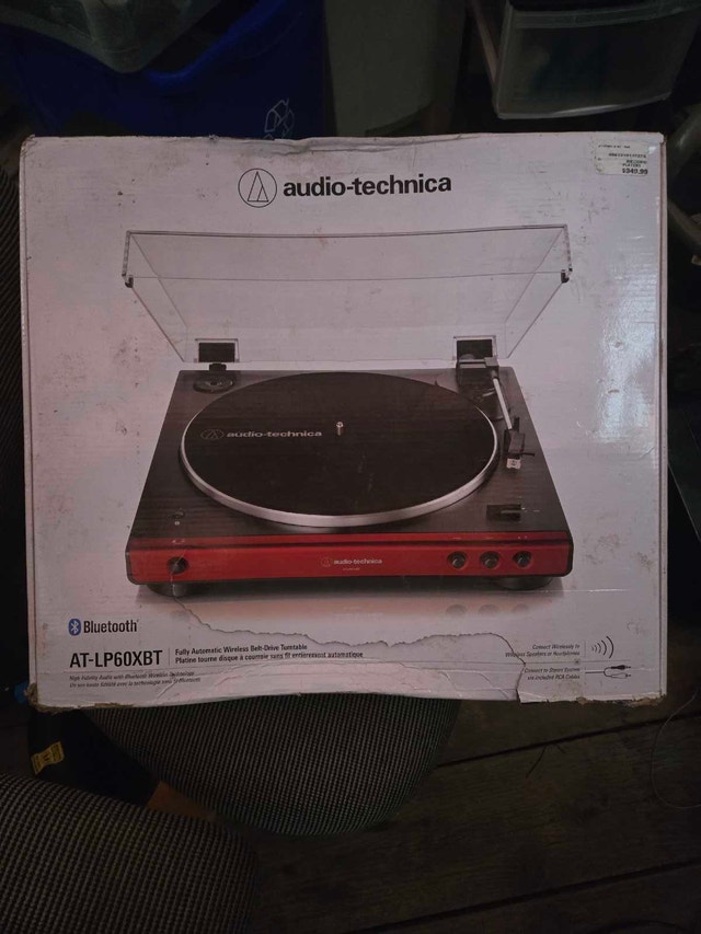 Audio-Technica AT-LP60XBT Turntable
