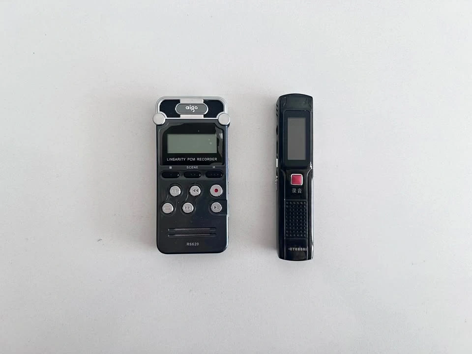 Portable Audio Recorders: aigo R6620 & Hyundai HYM-3688