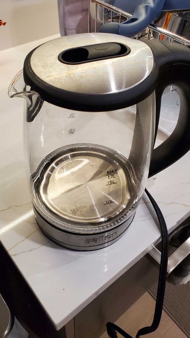 Salton Glass Kettle
