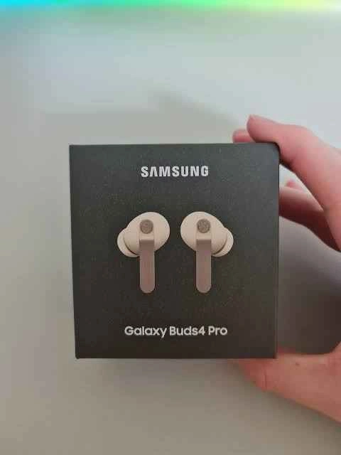 BRAND NEW Samsung Galaxy Buds4 Pro – Pink Gold - photo 2