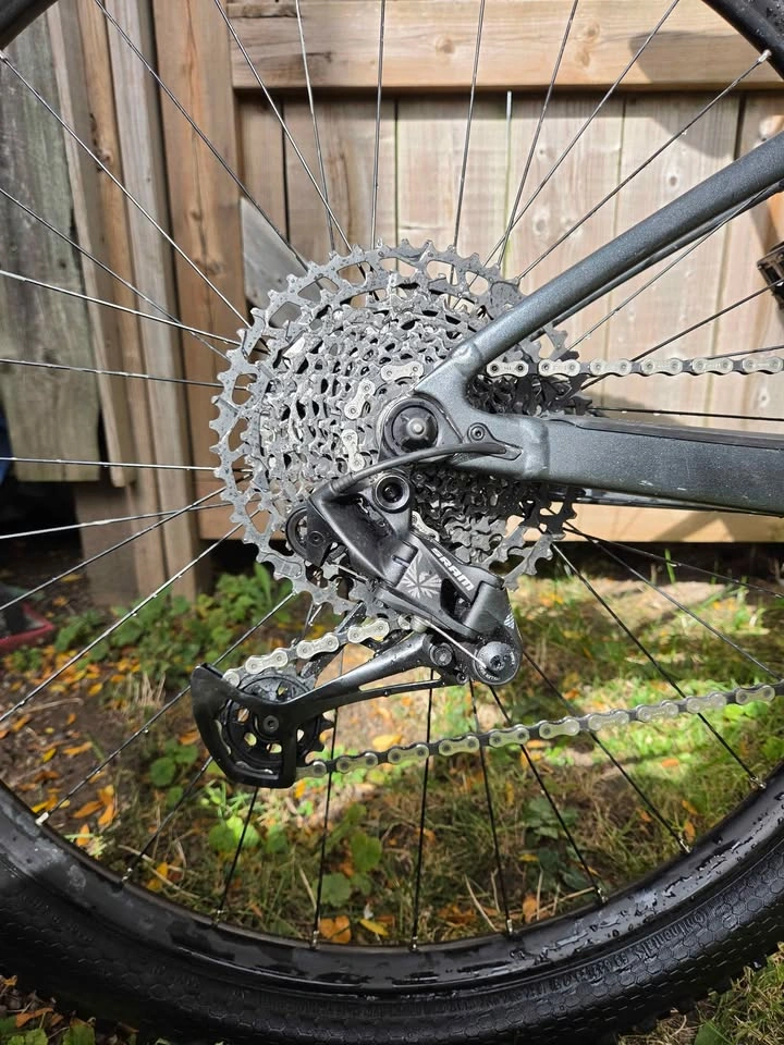 2021 Scott Spark 970 (Large) - New Drivetrain, Upgraded tires - photo 4