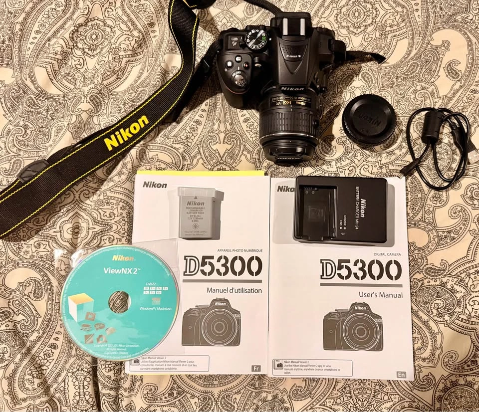 Nikon D5300 camera with 2 additional lens + accessories - photo 3