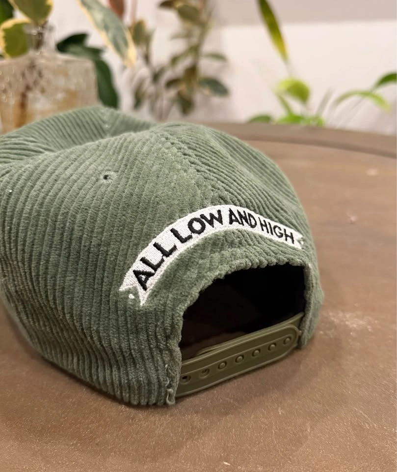 Stuntin’ Corduroy Snapback Cap - photo 3