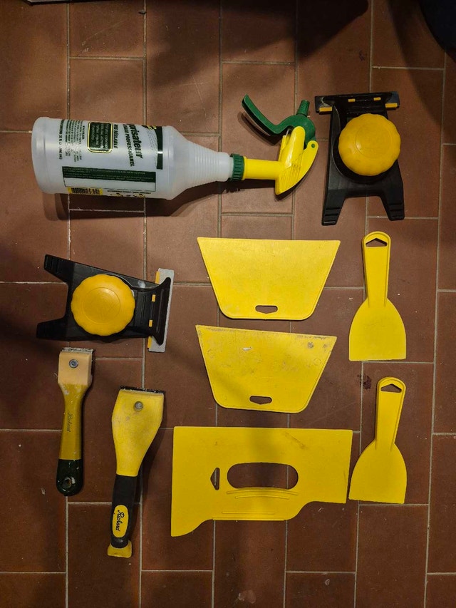 Painting and wallpaper removal tools