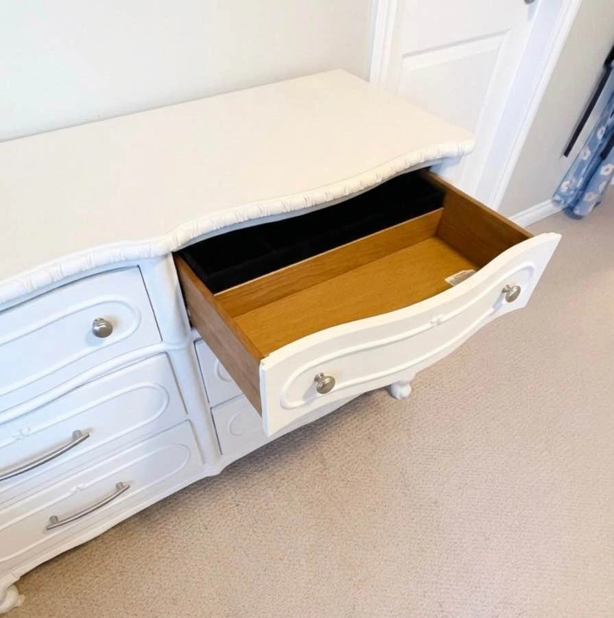 Beautiful Solid Wood Dresser - photo 3