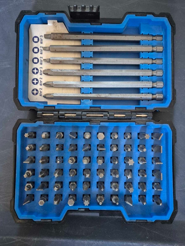 Mastercraft 66 Piece Screwdriver Bit Set with Case