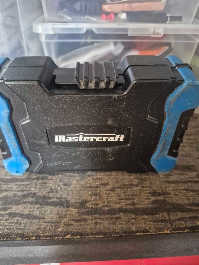 Mastercraft 66 Piece Screwdriver Bit Set with Case - photo 2