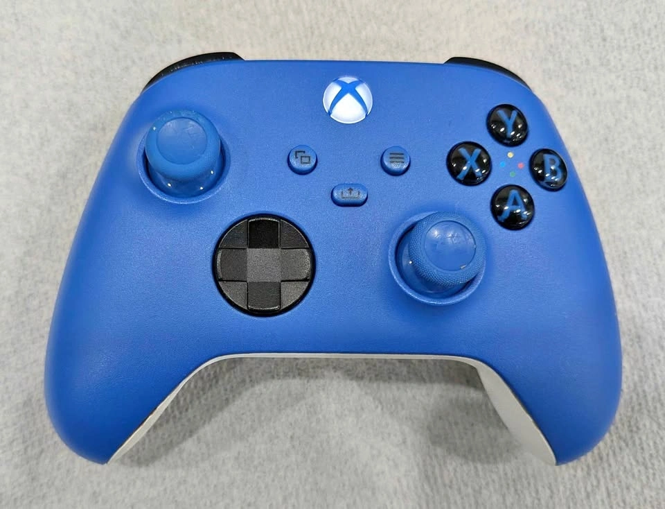 Xbox Wireless Controller - Shock Blue