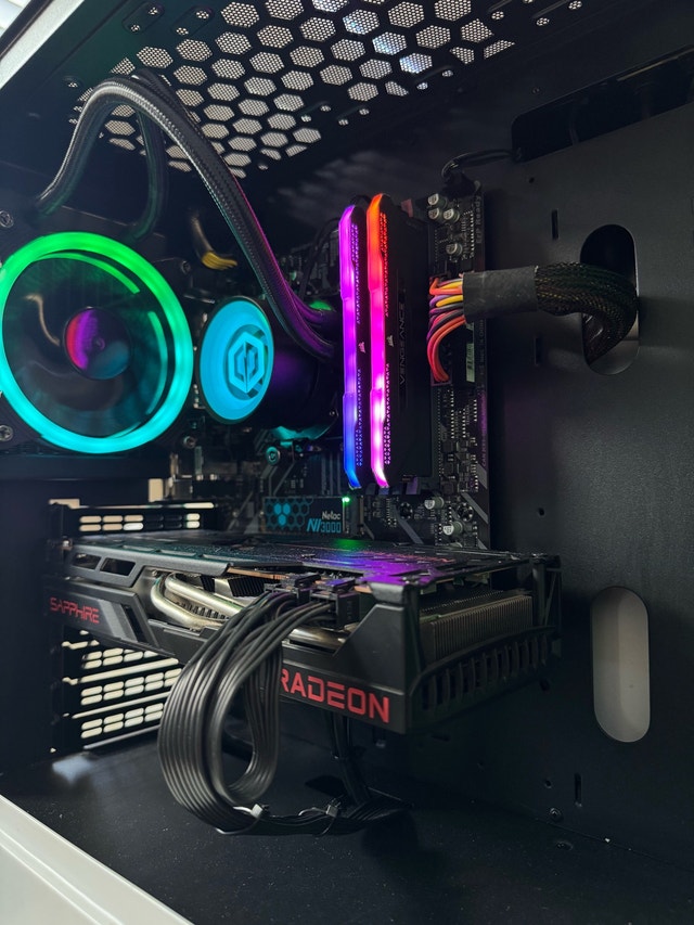 Gaming PC (Ryzen 7 3700X + RX 6700XT + 32gb DDR4) - photo 2