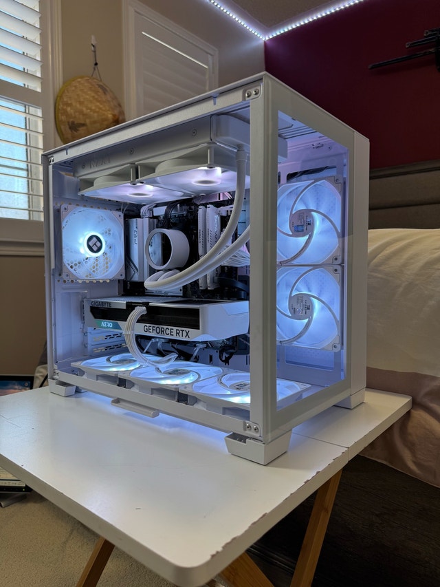 Gaming PC (Ryzen 7 7700 + RTX 4060TI + 16gb DDR5)