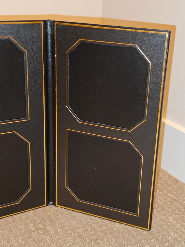 Black Leatherette Tri-Fold Photo Frame Folder, Holds 8 Photos - photo 4