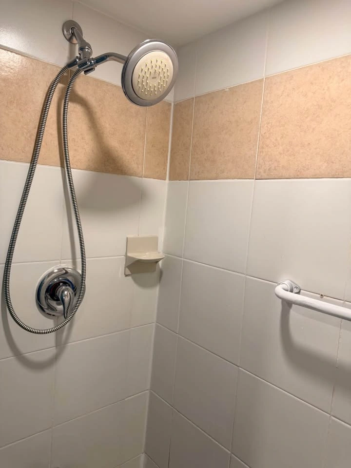 2 Beds 1 Bath - House - photo 5