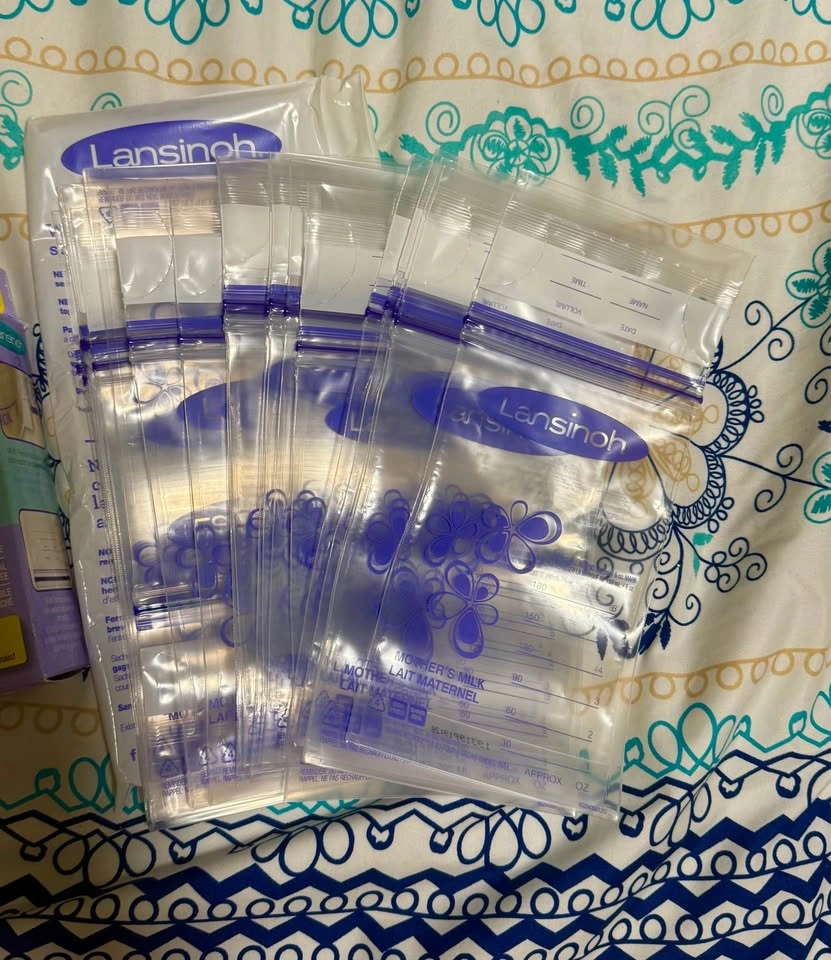 Lansinoh breastmilk storage bags - photo 3