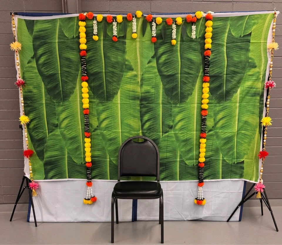Adjustable Backdrop Stand