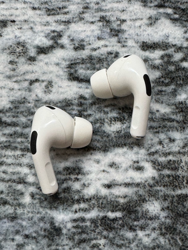 AirPods Pro 2 USB-C Authentic - photo 5