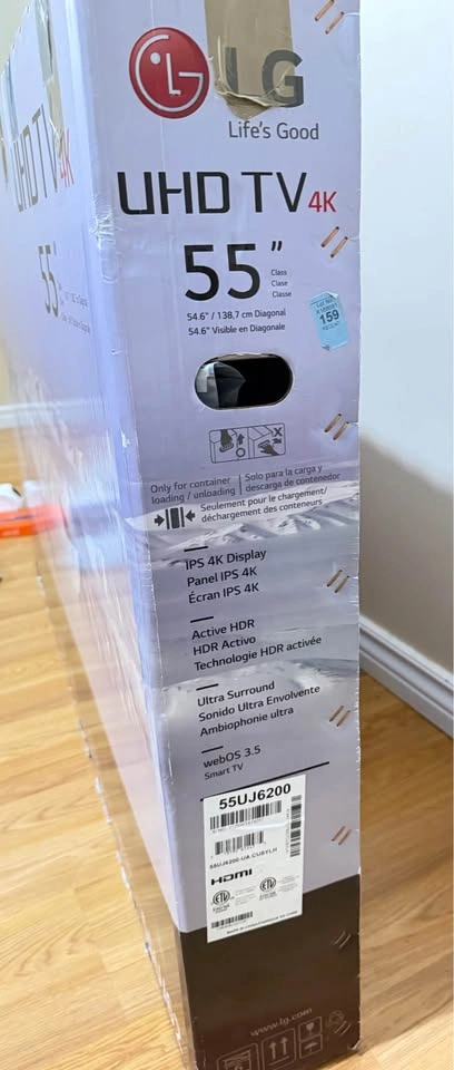 Moving Sale - LG 55-Inch 4K UHD Smart TV - Excellent Condition - photo 3