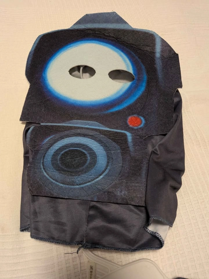 Skibidi Toilet Cameraman Costume (approximate size 8) - photo 2