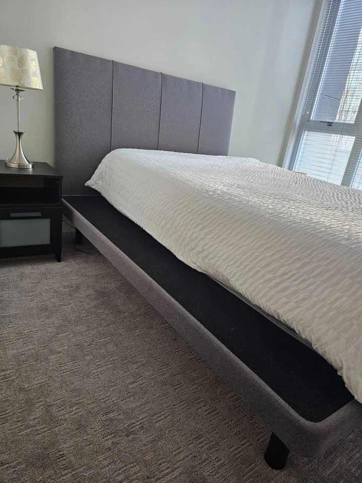 Queen size bed frame with solid base (no mattress) - photo 3