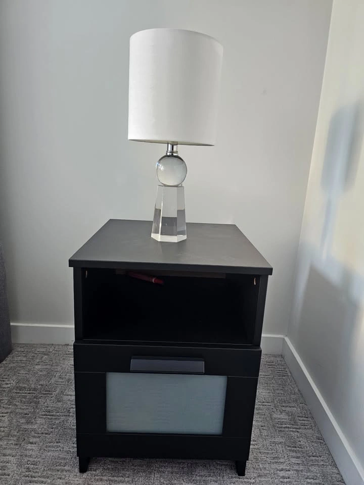 set of two night tables - photo 3