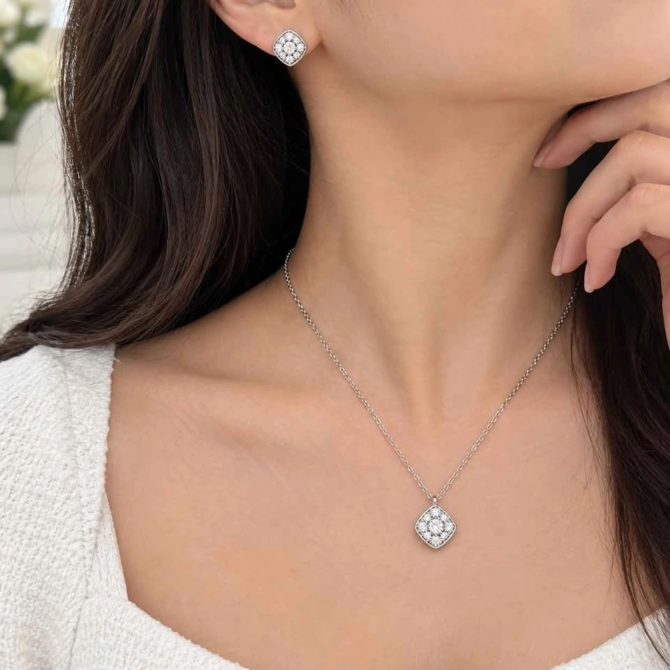Necklace & Earring (Natural Diamond in S925 Silver)