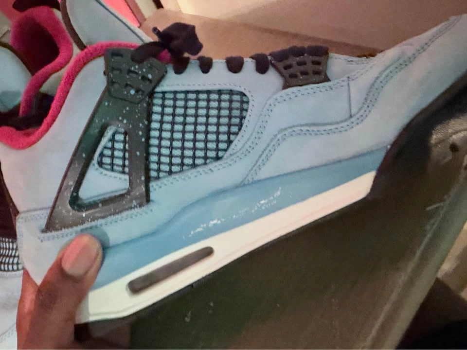 Travis Scott Jordan 4 10.5 - photo 4