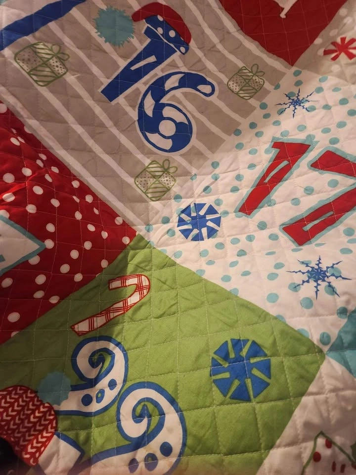Christmas design bed cover - photo 4