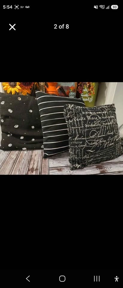 9 Decorative Cushions like new can be used for indoor or outdoor - photo 2