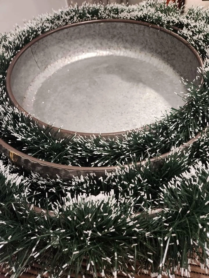 Set of 3 Heavy Round Decorative Trays for Christmas Village - photo 4