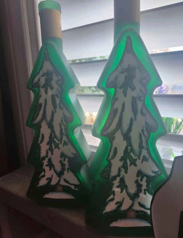 $10 for 2 vintage Christmas tree shape glass bottle vase - photo 2
