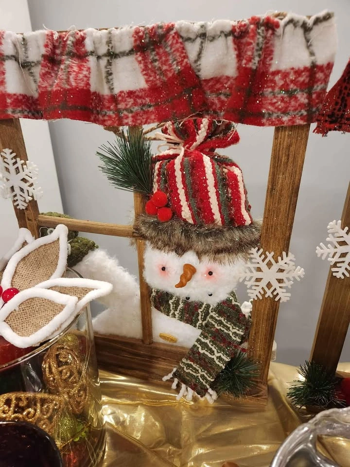 Christmas tree and decor available - photo 2
