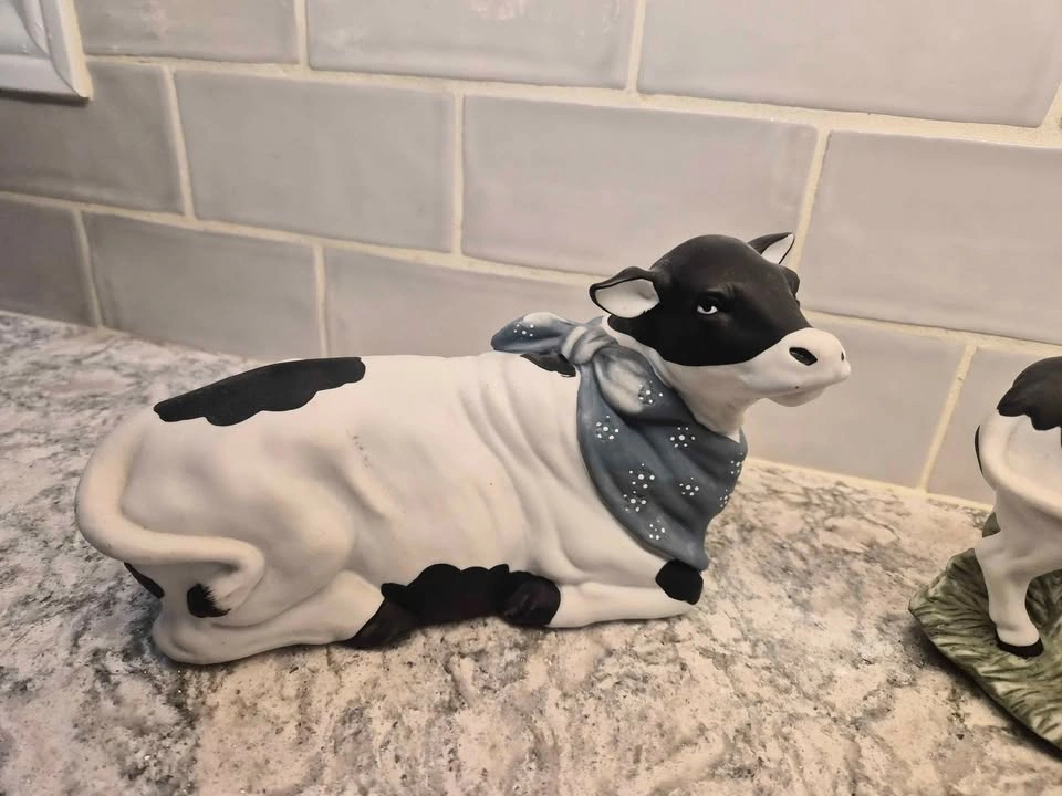Farmhouse kitchen/home decor cows AVAILABLE - photo 2