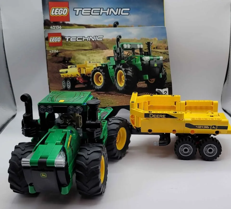 Used Lego set 42136 John deere image indicator(2)
