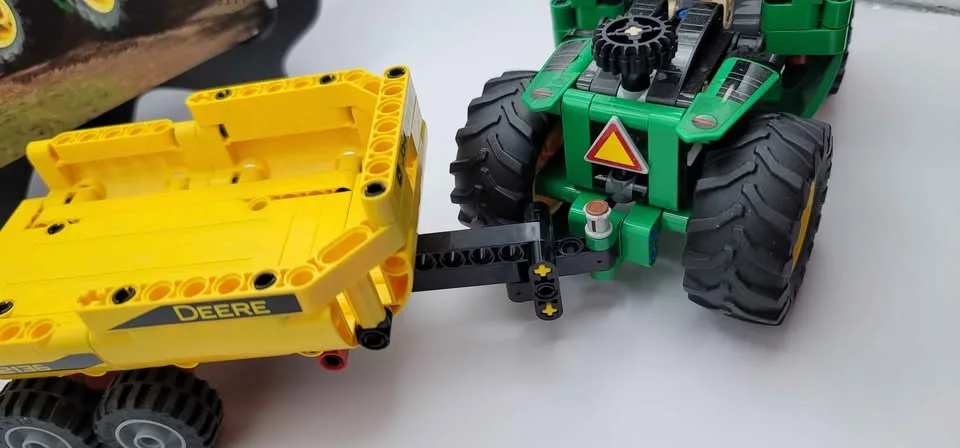 Used Lego set 42136 John deere image indicator(4)