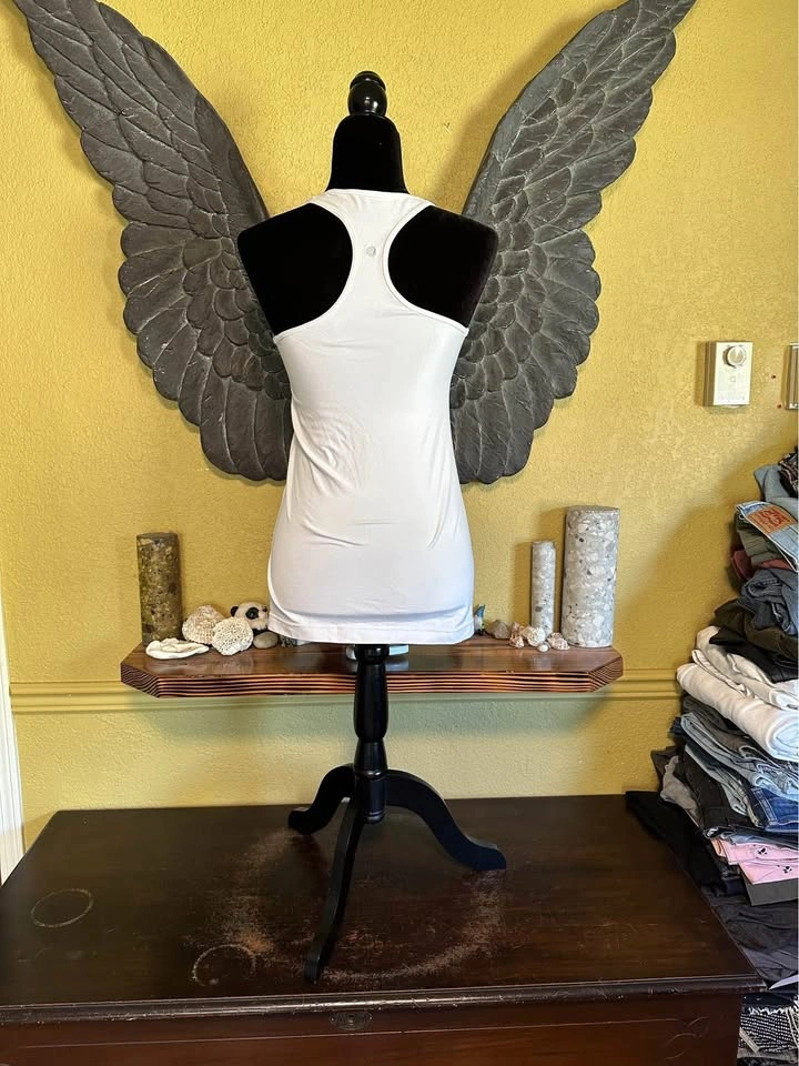 Lululemon White Racer Back Tank Top - photo 3