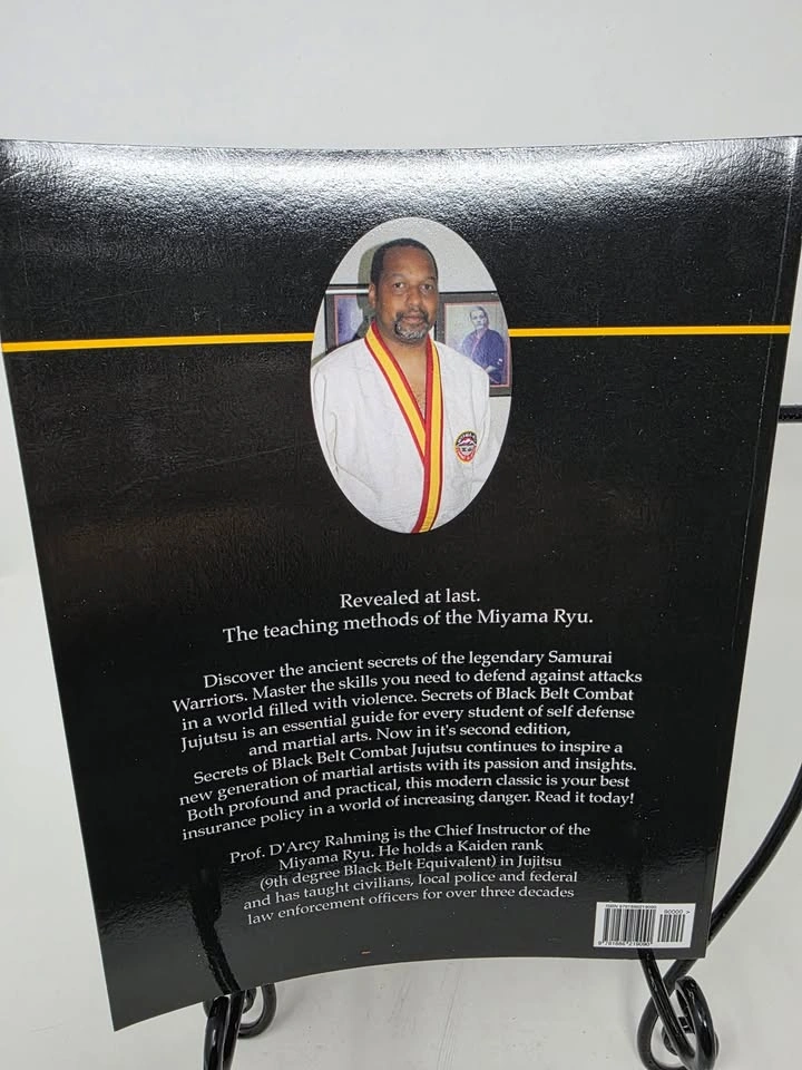 SECRETS OF BLACK BELT COMBAT JUJUTSU: THE OFFICIAL By D'arcy Rah - photo 2