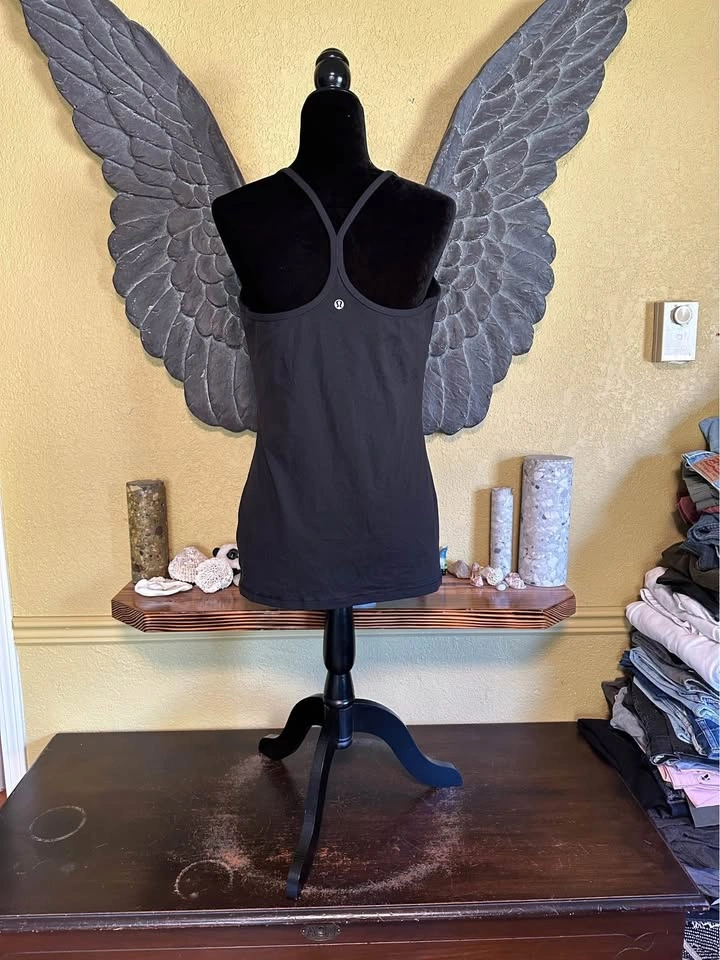 Lululemon Black Tank Top - photo 3