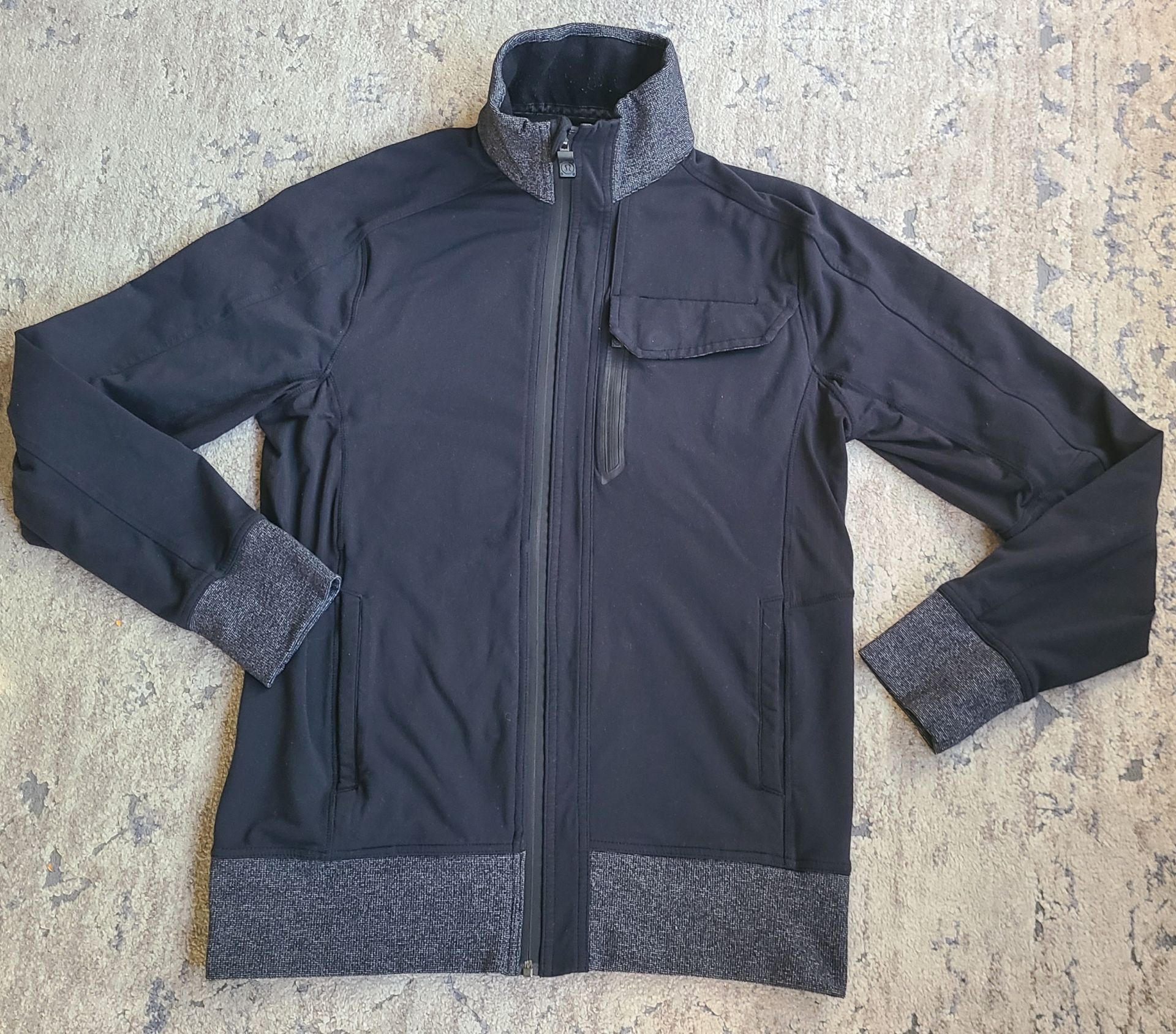 Lululemon Men's Black Gray Full-Zip Jacket Shirt Size L - photo 2