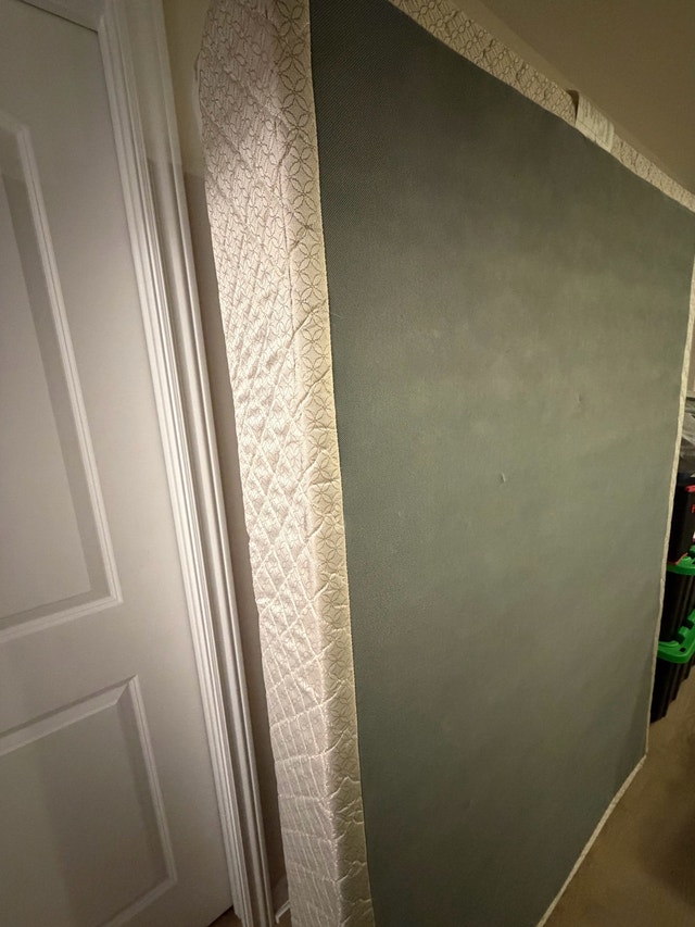 Free Double/Full Box Spring - photo 2