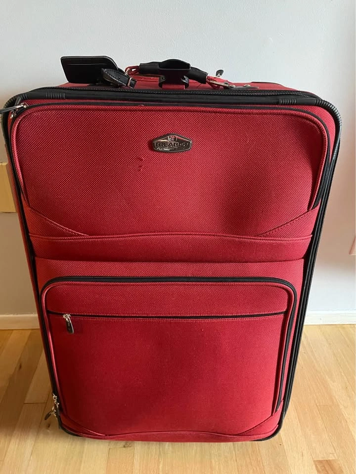3-Piece Luggage Set – Excellent Condition Ricardo Beverly Hills - photo 2