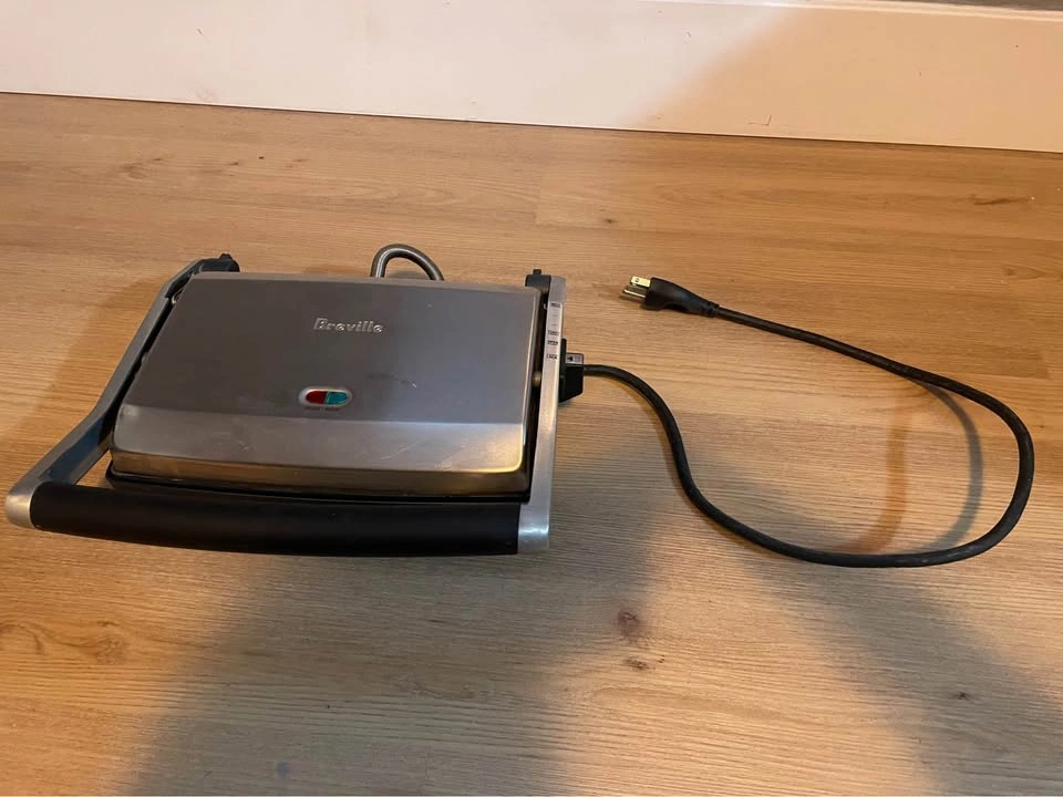 Breville Sandwich Press - photo 3