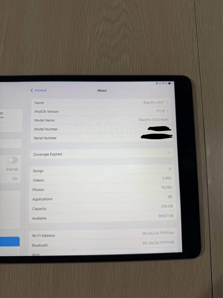 iPad Pro 10.5 inch (2017) Wi-Fi - Space Grey - photo 5