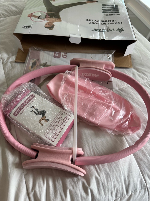 Brand NEW in Box Fully Sealed Yoga / Pilates set including Ball - photo 5