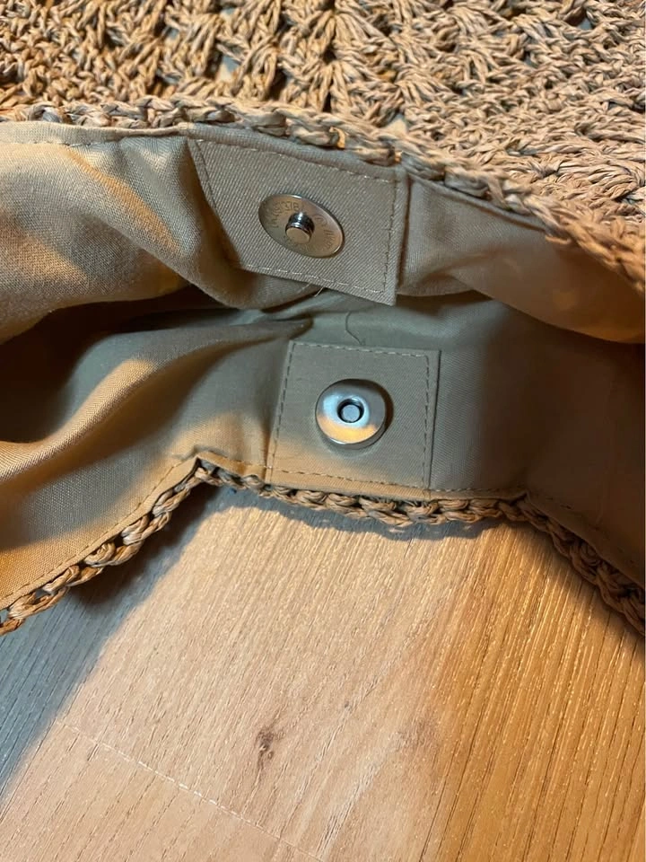 Beige Beach Purse - photo 3