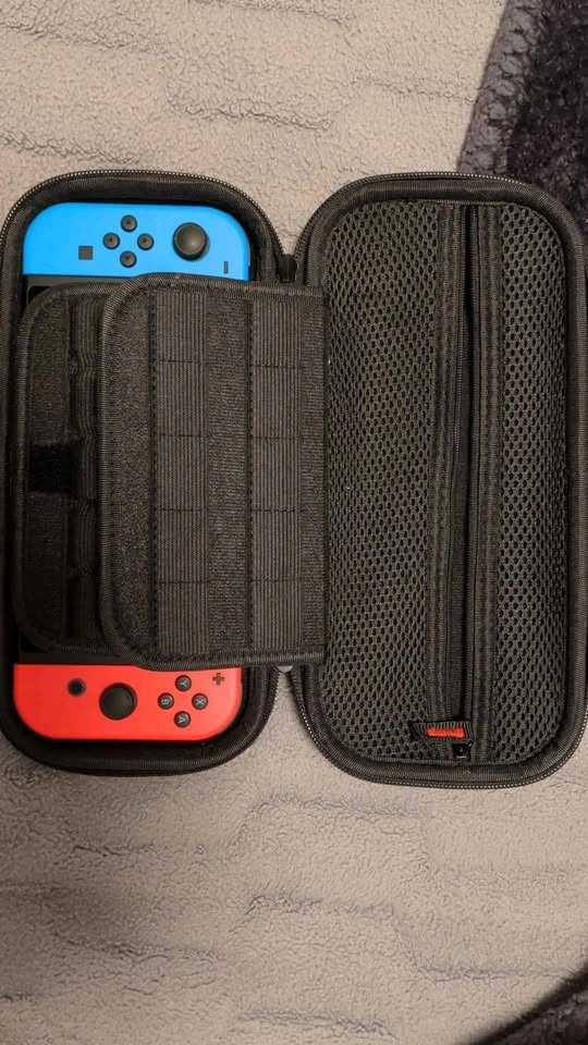 Nintendo Switch Console with Accessories Bundle - photo 2