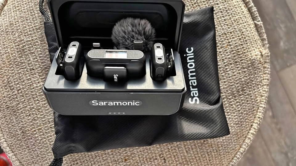 Saramonic Wireless Microphone Set
